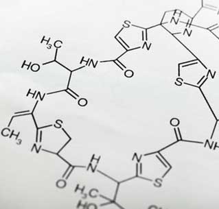 Clotrimazole CAS 23593-75-1